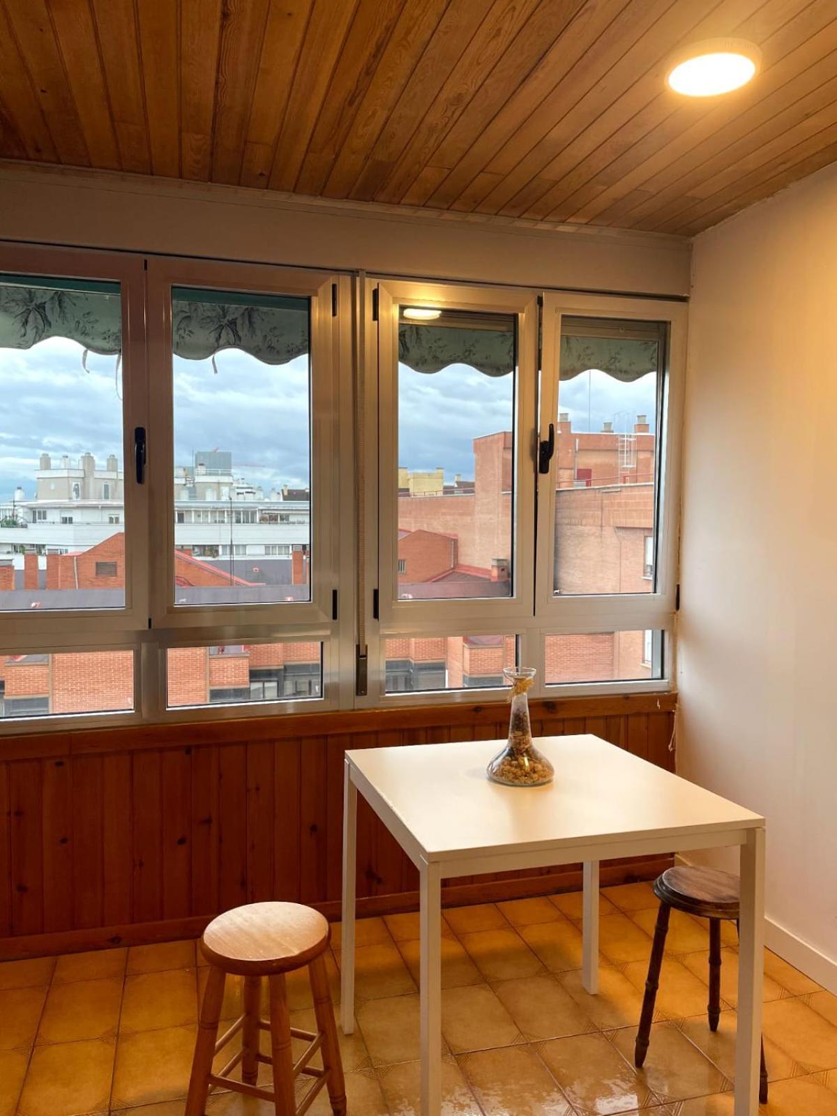 Private Rooms Madrid Atocha Esterno foto